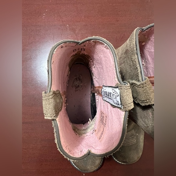 Ariat Brown Boots with Pink Lining - Picture 3 of 8